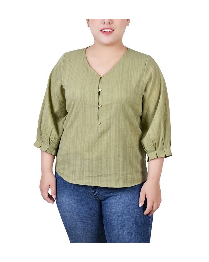 Plus Size 3/4 Sleeve Button Placket Jacquard Blouse Green $14.20 Tops